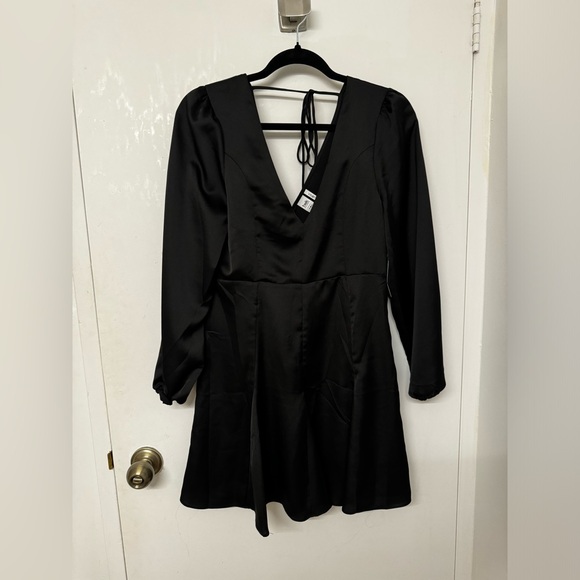 Twik black midi dress - Size Medium & NWT - Picture 1 of 5